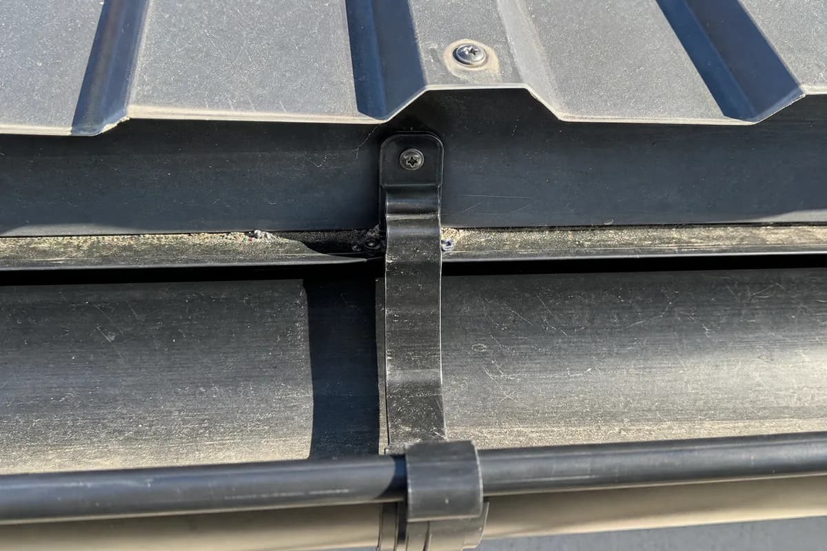 Gutter Cleaning on a Nanaimo home